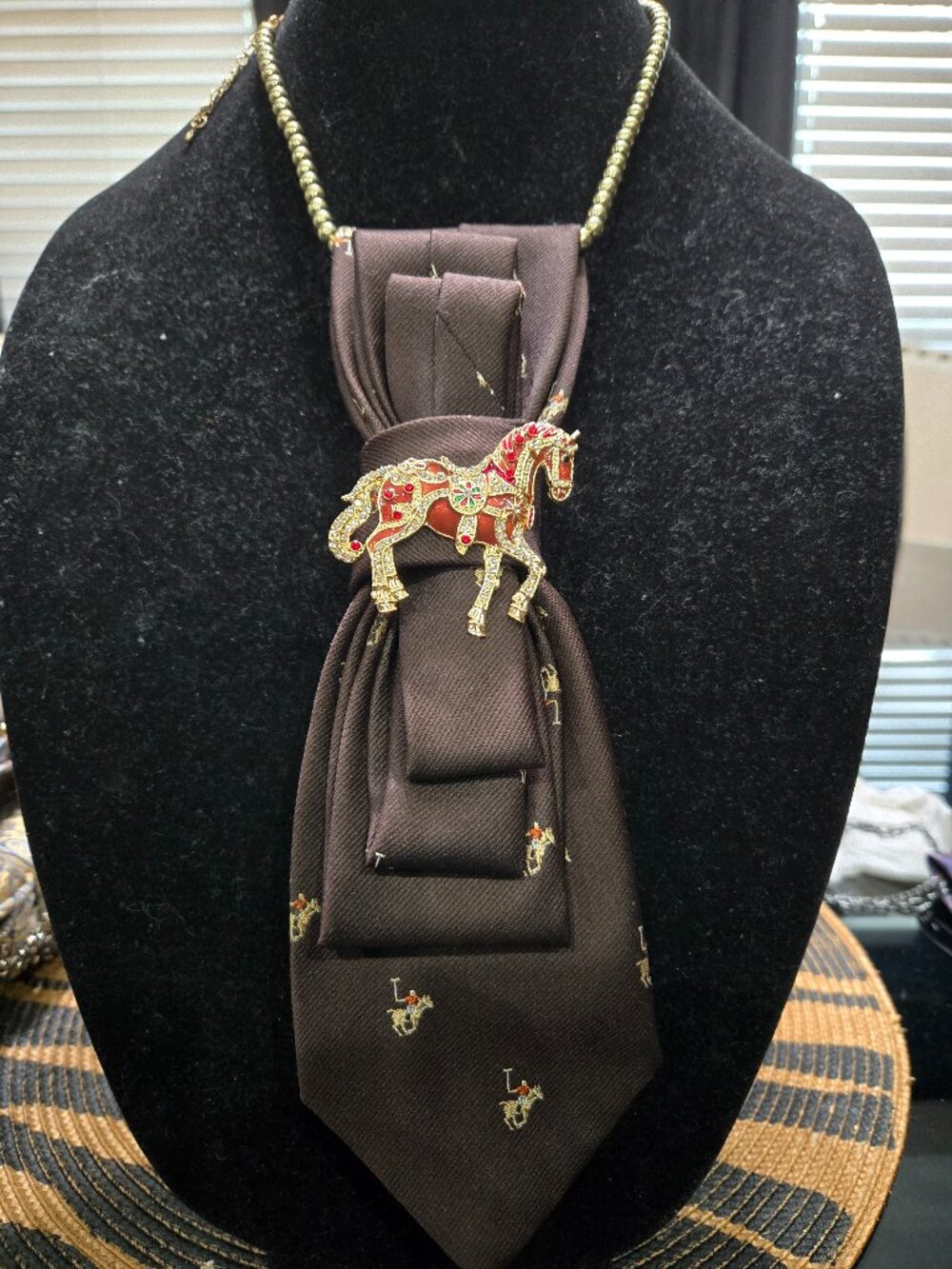 Decorative Tie Necklace with Brooch